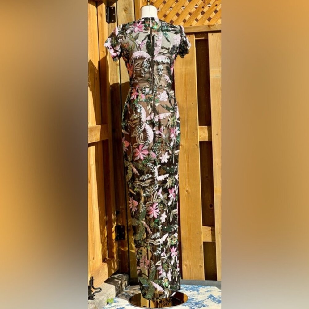 🆕 BRONX & BANCO 🧿 NWOT Zinnia Side-Split Sequin & Embroidered Gown, Sz S US 4 - Picture 8 of 16